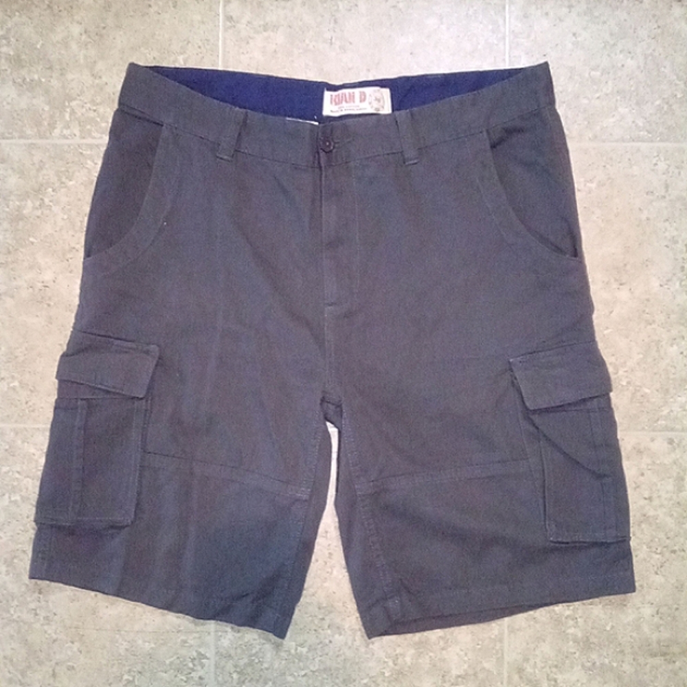 Kian D Men's Size 36 Gray Cargo Shorts